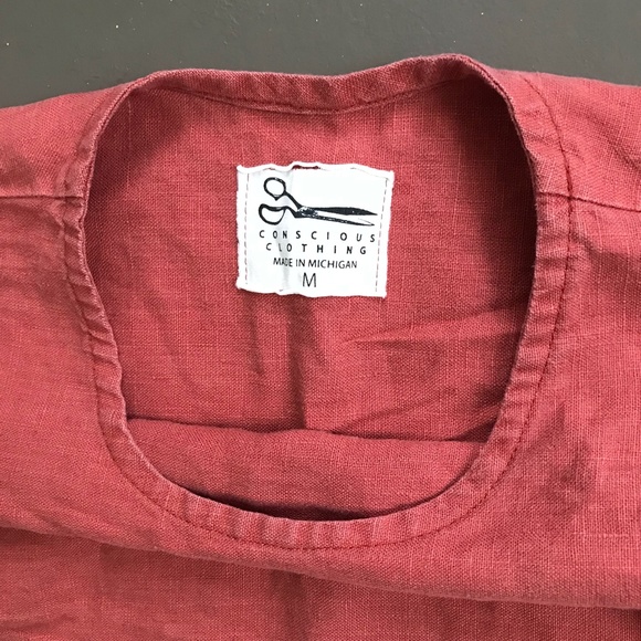 Rusty Red Conscious Clothing Linen Top Handmade in Michigan, size Medium - Picture 3 of 9